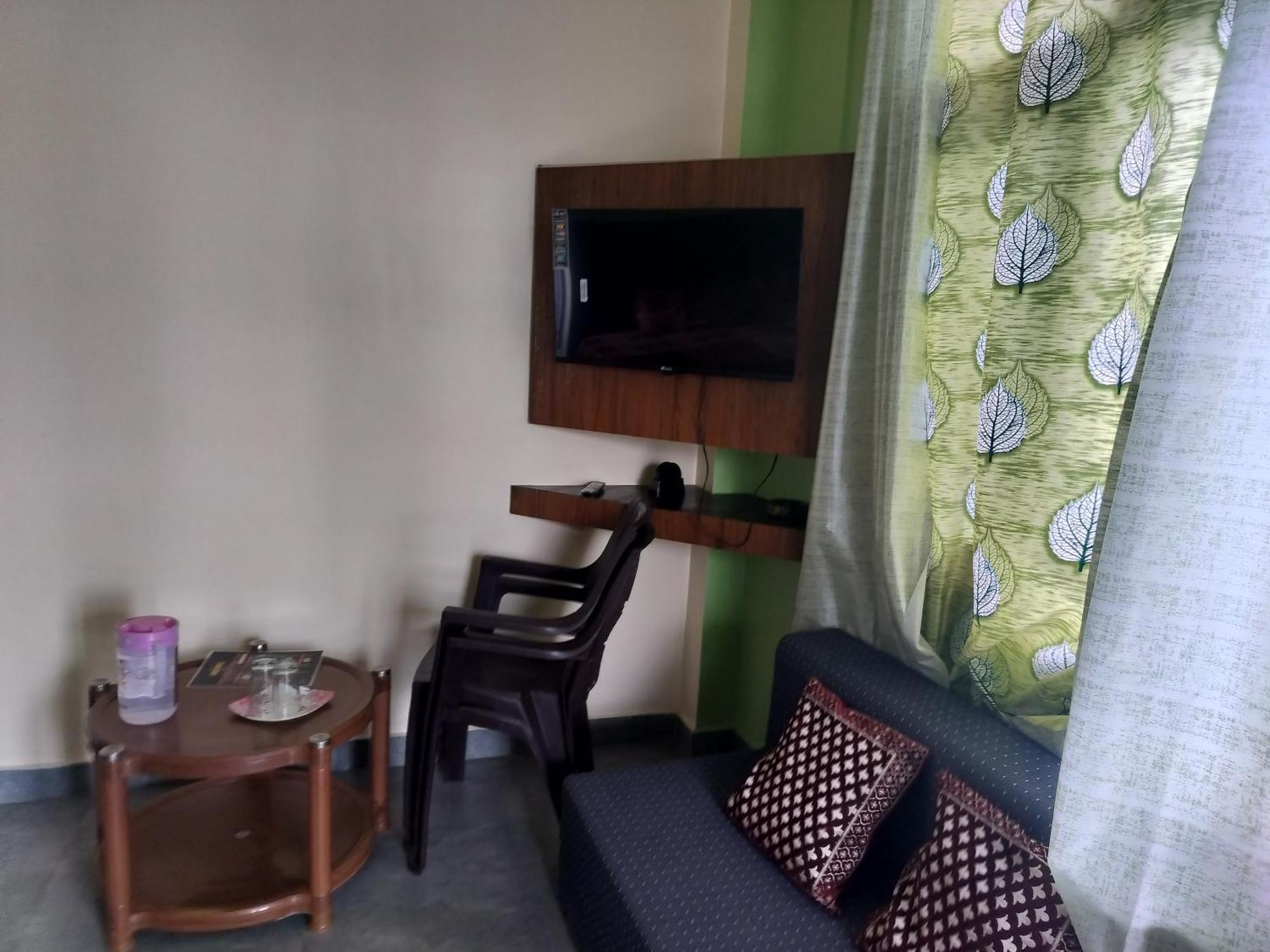 Tree Valley Homestay 차일 외부 사진